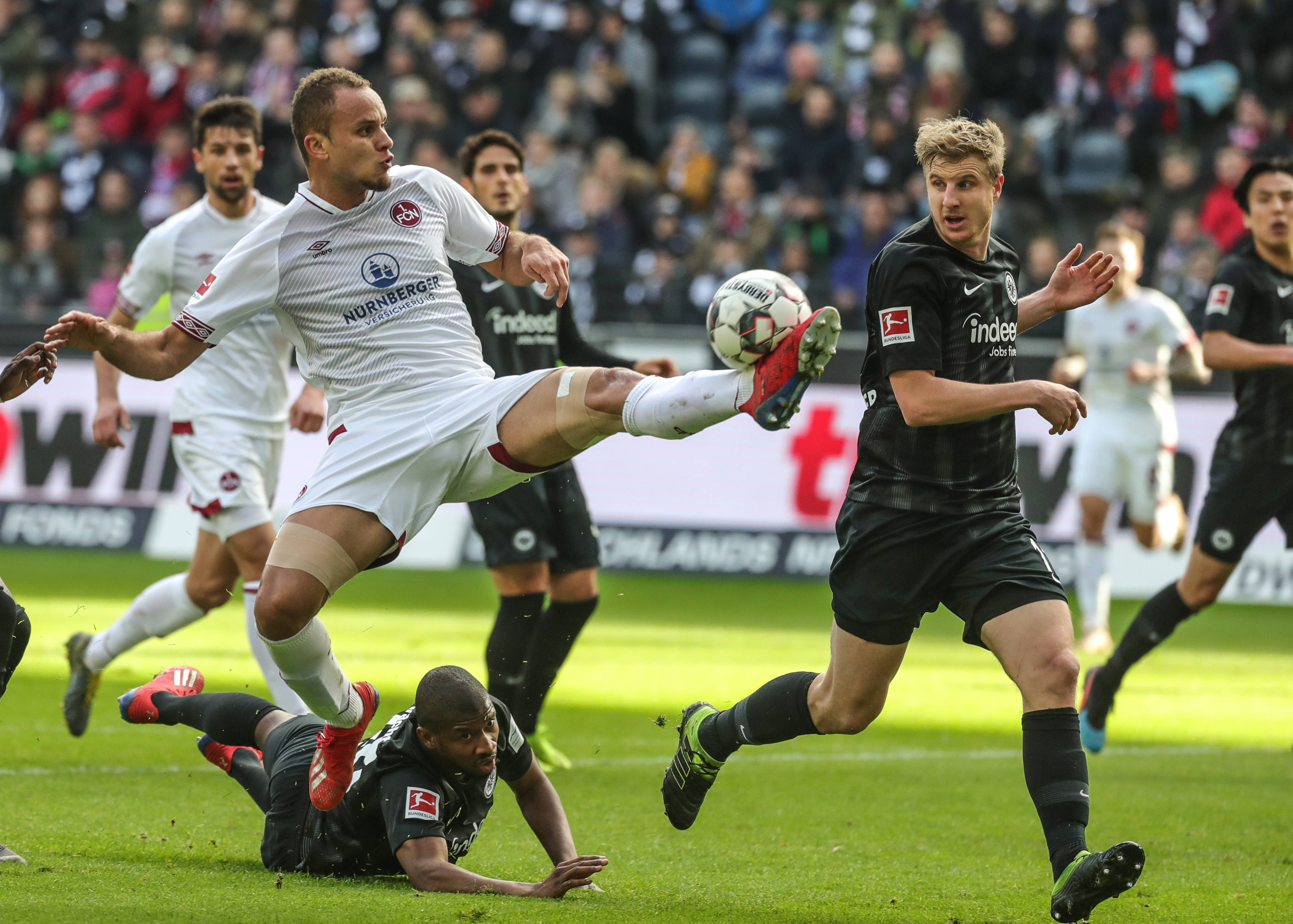 更接近冠军 更接近冠军